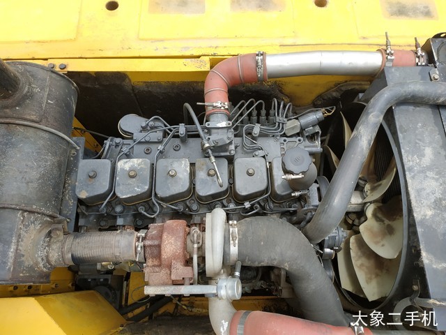 中联重科 ZE260E 挖掘机