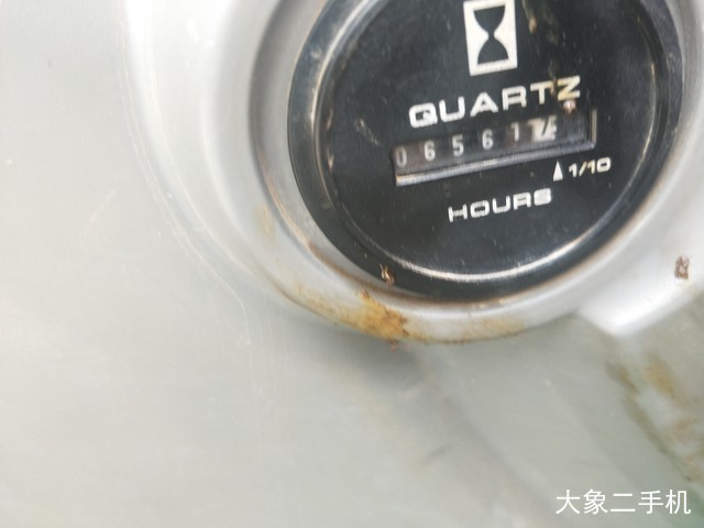 神钢 SK75-8 挖掘机