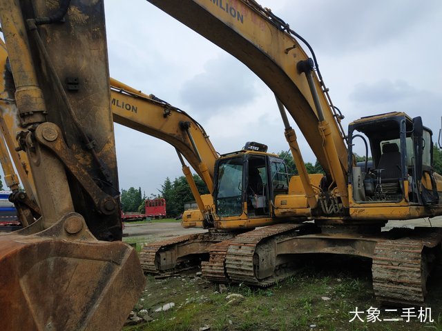 中联重科 ZE360E 挖掘机