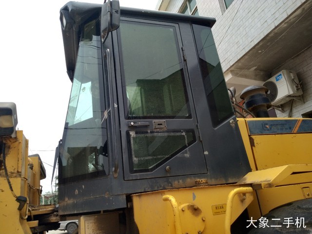 柳工 CLG855 装载机