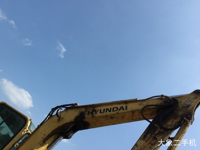 现代 R60-9 挖掘机