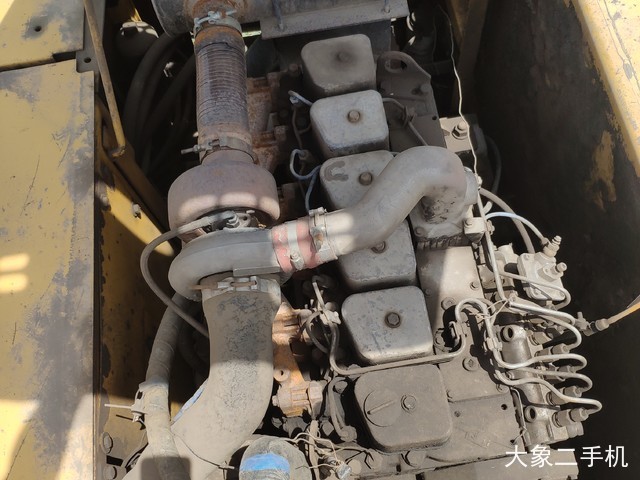 柳工 CLG225 挖掘机