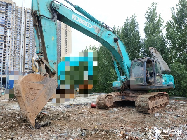 神钢 SK330-8 挖掘机