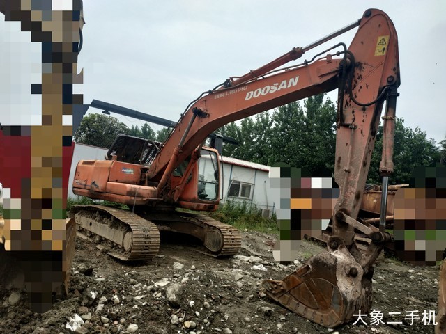 斗山 DH225LC-7 挖掘机