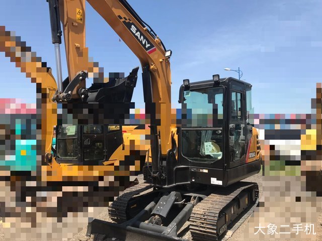三一重工 SY55C 挖掘机