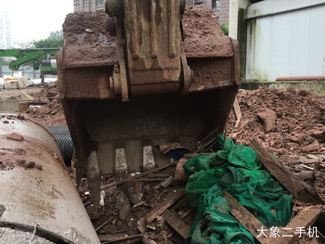 卡特彼勒 329D 挖掘机