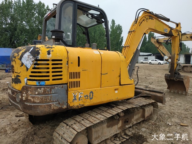 徐工 XE60D 挖掘机