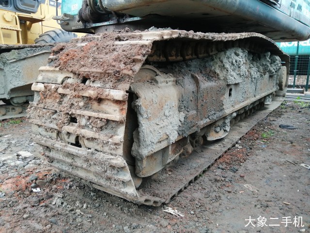 神钢 SK350LC-8 挖掘机