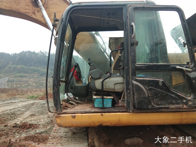卡特彼勒 324D 挖掘机