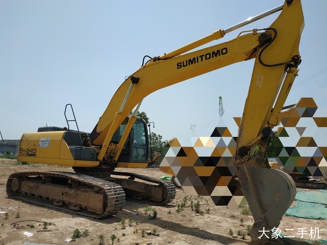 住友 SH240-5 挖掘机