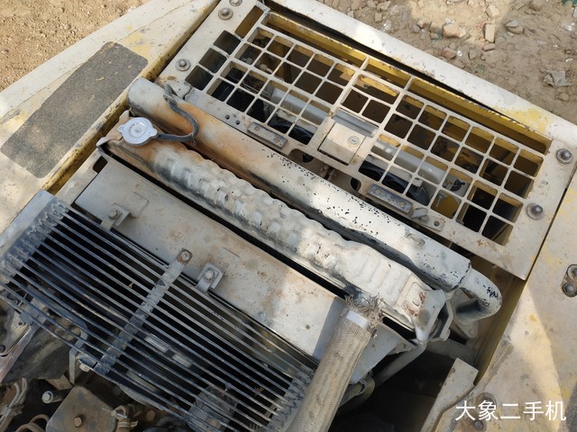 小松 PC200-6 挖掘机