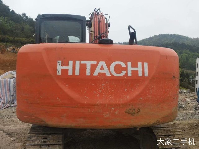 日立 ZX130-5A 挖掘机