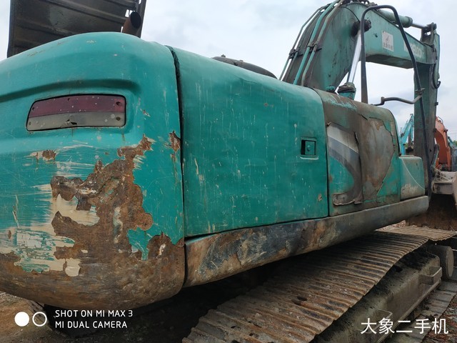 神钢 SK250LC-8 挖掘机