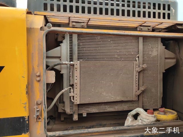 三一重工 SY385C 挖掘机