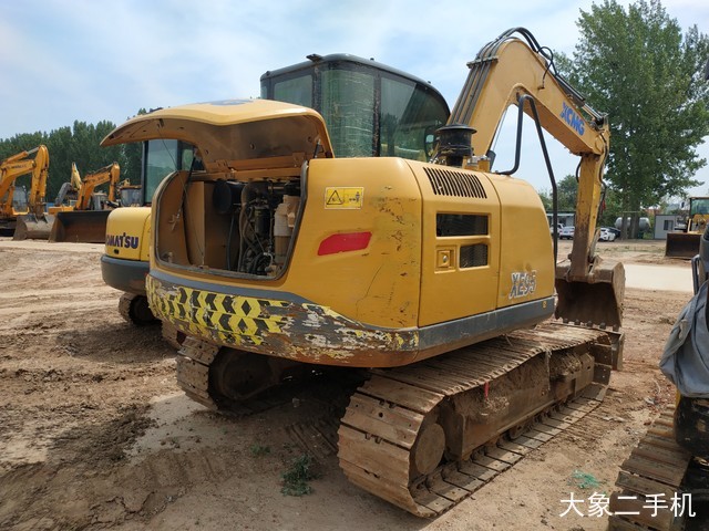 徐工 XE80D 挖掘机