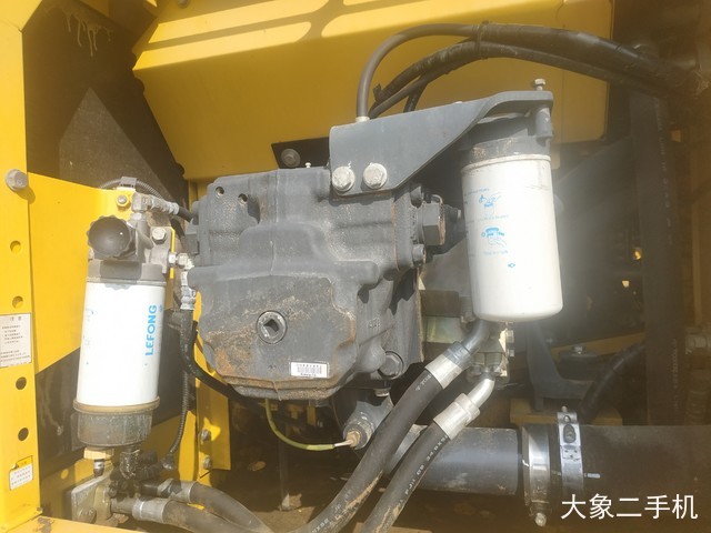 小松 PC200-8 挖掘机