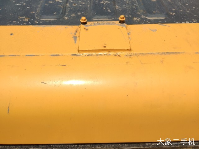 柳工 CLG225 挖掘机