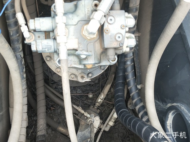 约翰迪尔 E240SC 挖掘机