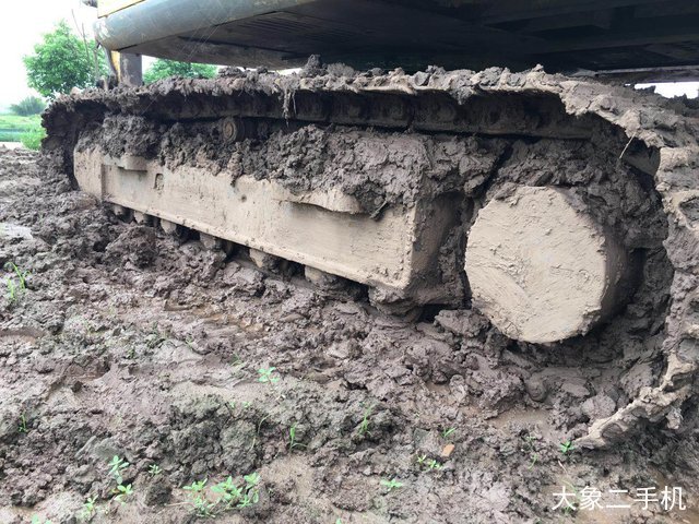 徐工 XE135B 挖掘机