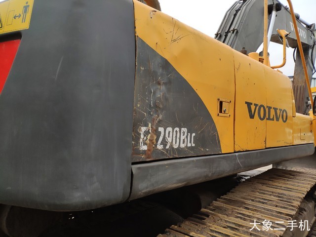 沃尔沃 EC290BLC 挖掘机