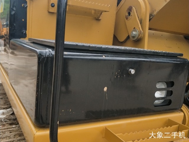 卡特彼勒 329DL 挖掘机