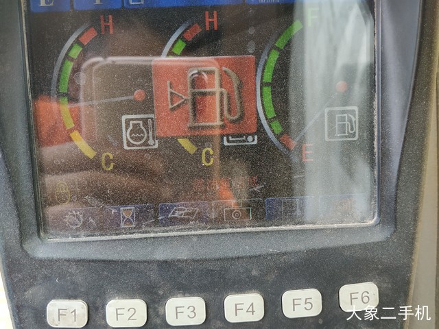 中联重科 ZE260E 挖掘机