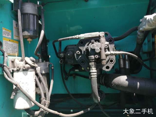 神钢 SK350LC-8 挖掘机