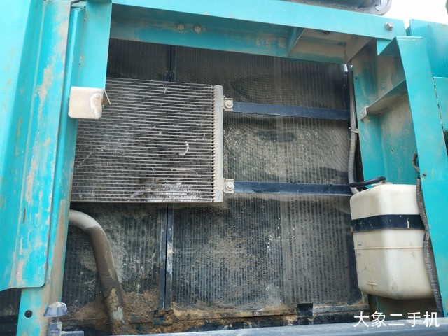 神钢 SK350LC-8 挖掘机