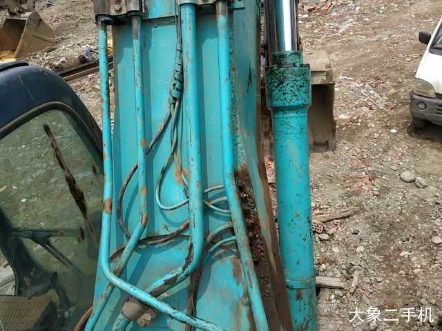 神钢 SK260LC-8 挖掘机