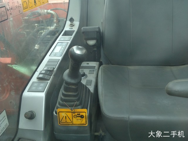 斗山 DX75-9C PLUS 挖掘机