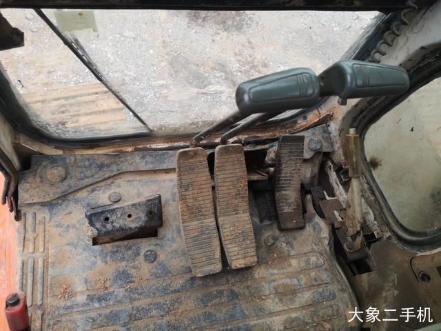 斗山 DH220LC-V 挖掘机