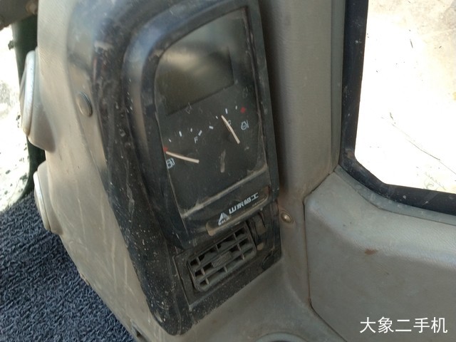山东临工 LG685 挖掘机