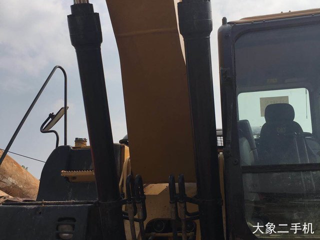 卡特彼勒 329D 挖掘机