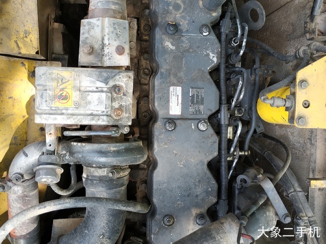 小松 PC240LC-8 挖掘机