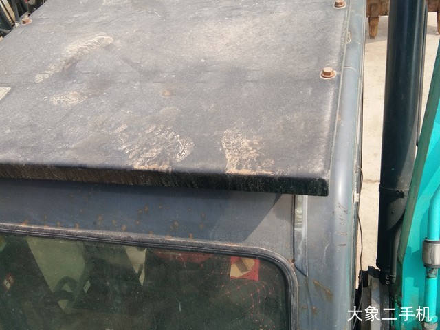 神钢 SK380D-8 挖掘机