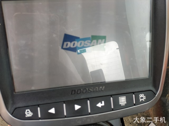 斗山 DX220LC-9C 挖掘机