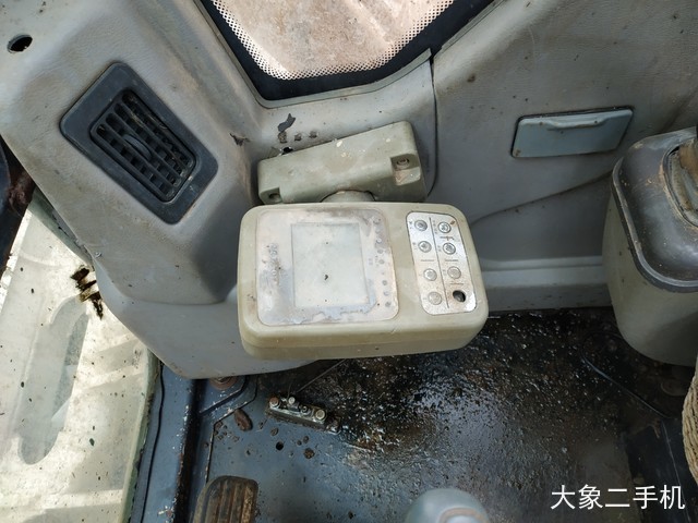 雷沃重工 FR80G 挖掘机