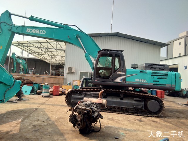 神钢 SK460-8 挖掘机