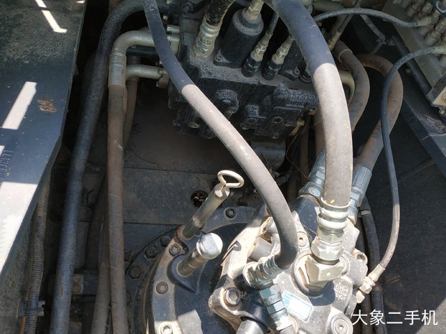 神钢 SK250-8 挖掘机