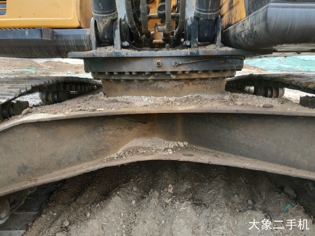 三一重工 SY225C 挖掘机