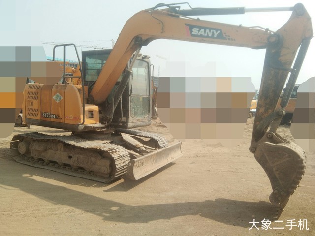 三一重工 SY75C 挖掘机