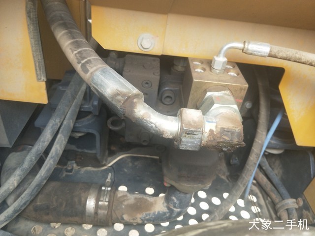 徐工 XE75G 挖掘机