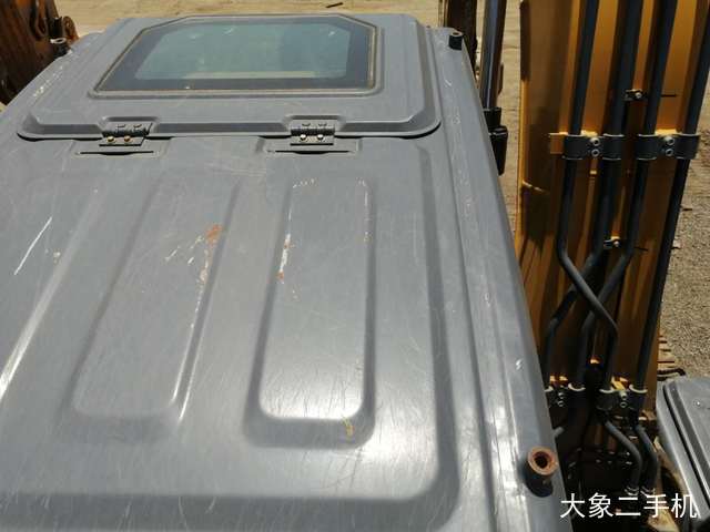 徐工 XE135D 挖掘机