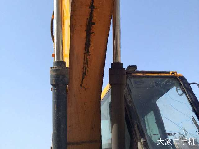 三一重工 SY215C-8S 挖掘机