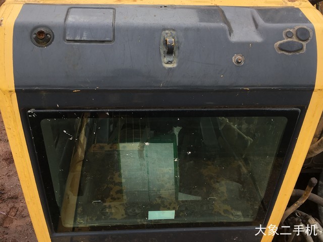 小松 PC240LC-8 挖掘机