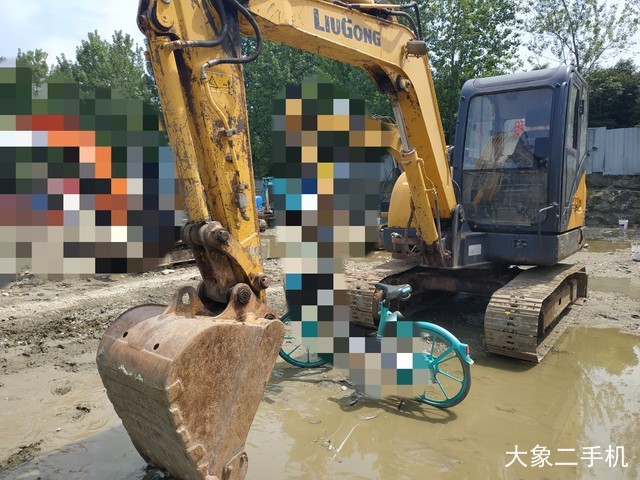 柳工 CLG906D 挖掘机