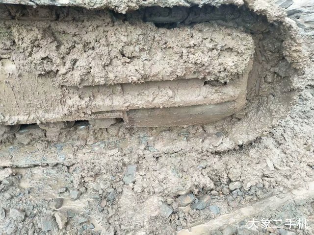 斗山 DH420LC-7 挖掘机