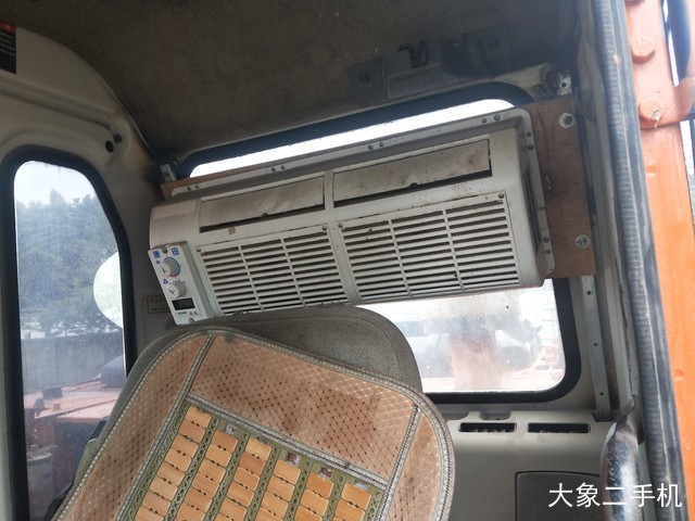 斗山 DH220LC-7 挖掘机