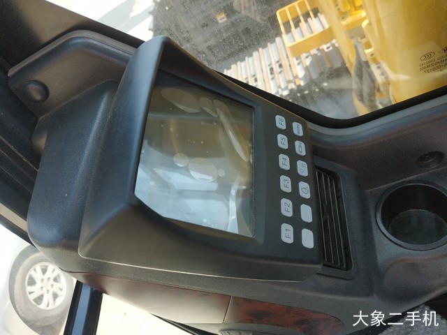 中联重科 ZE260E 挖掘机