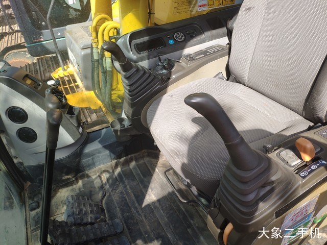 住友 SH200A5 挖掘机